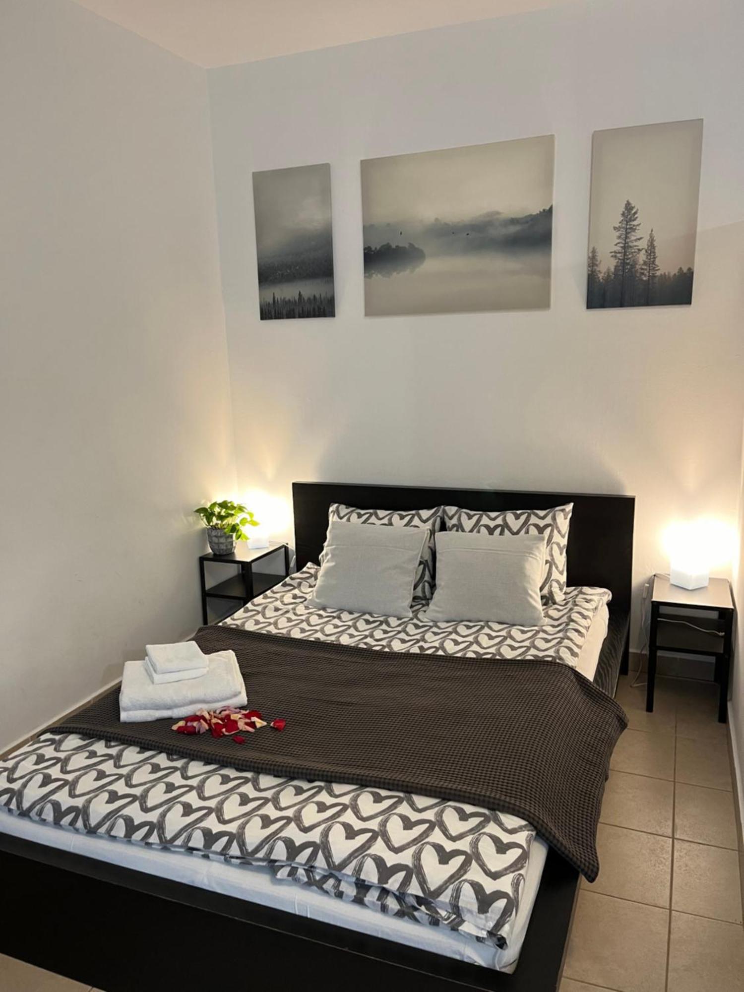 City Center Apartments With Optional Garage Budapest Ngoại thất bức ảnh